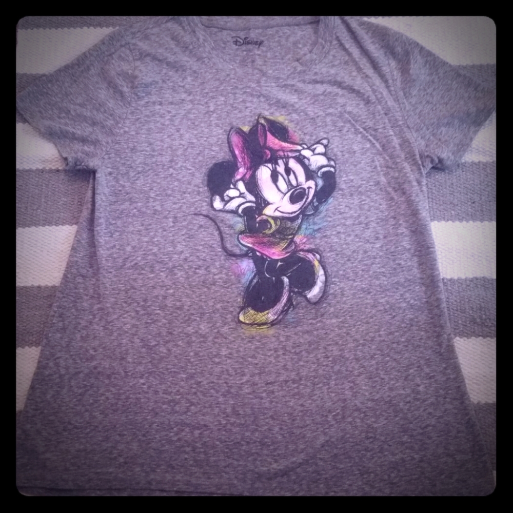 Minnie Mouse Comfy T